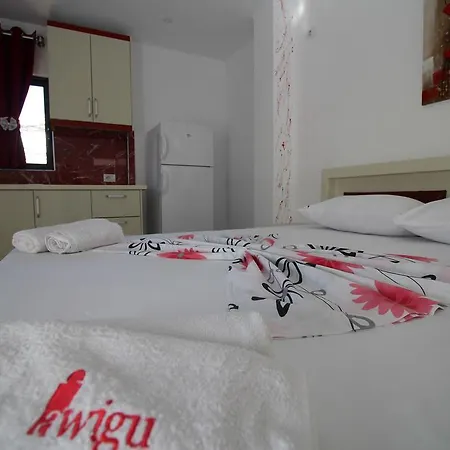 Flats Eduart Poda Apartment Ksamil