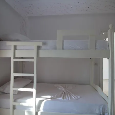 Flats Eduart Poda Ksamil
